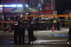 서울 시청역 차량돌진 68세 운전자···다시 떠오른 ‘고령 운전’ 자격 논란