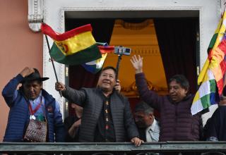 볼리비아 군부 ‘쿠데타 시도’ 실패···체포된 주동자 “대통령 지시” 주장
